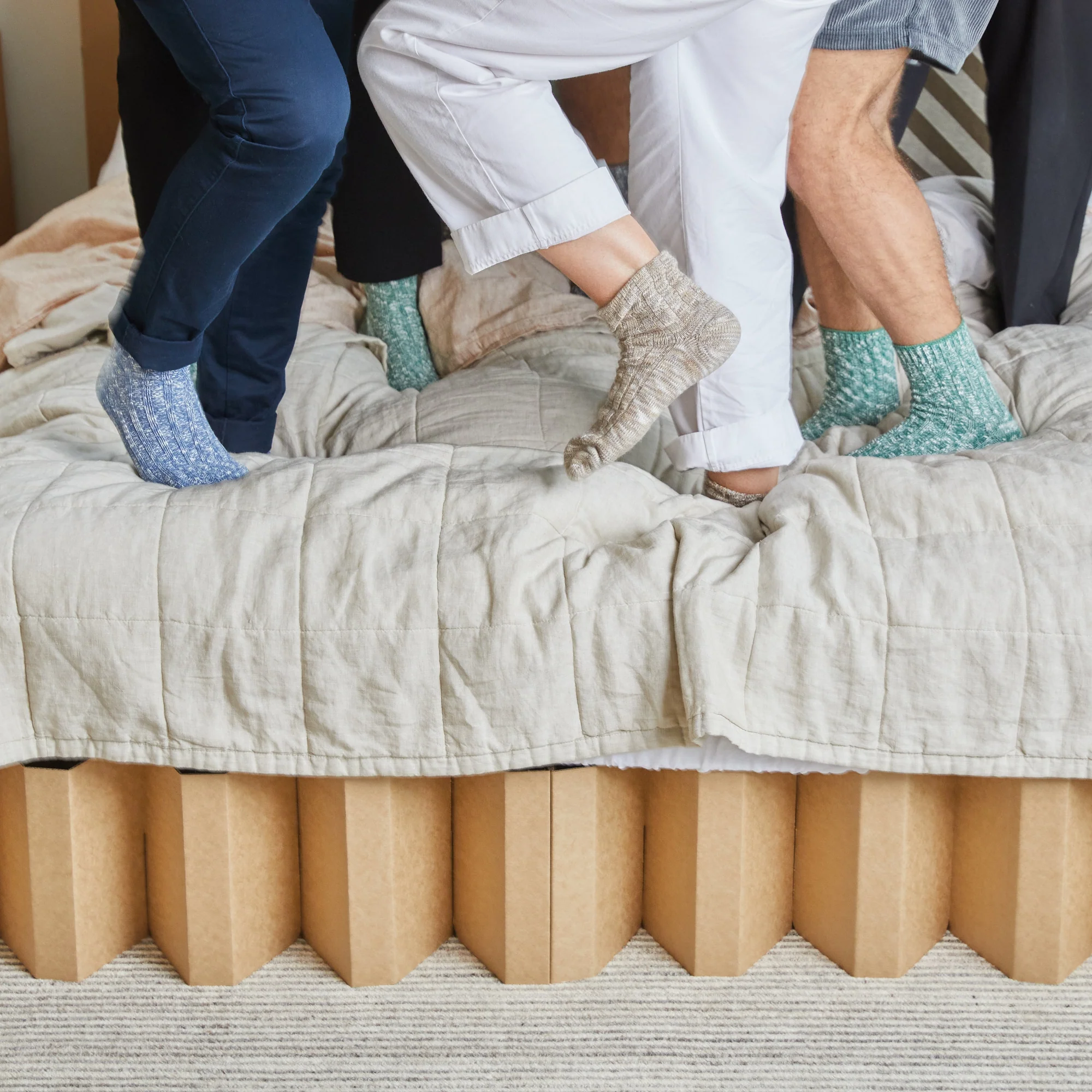 Yona Bed Original - Image 18