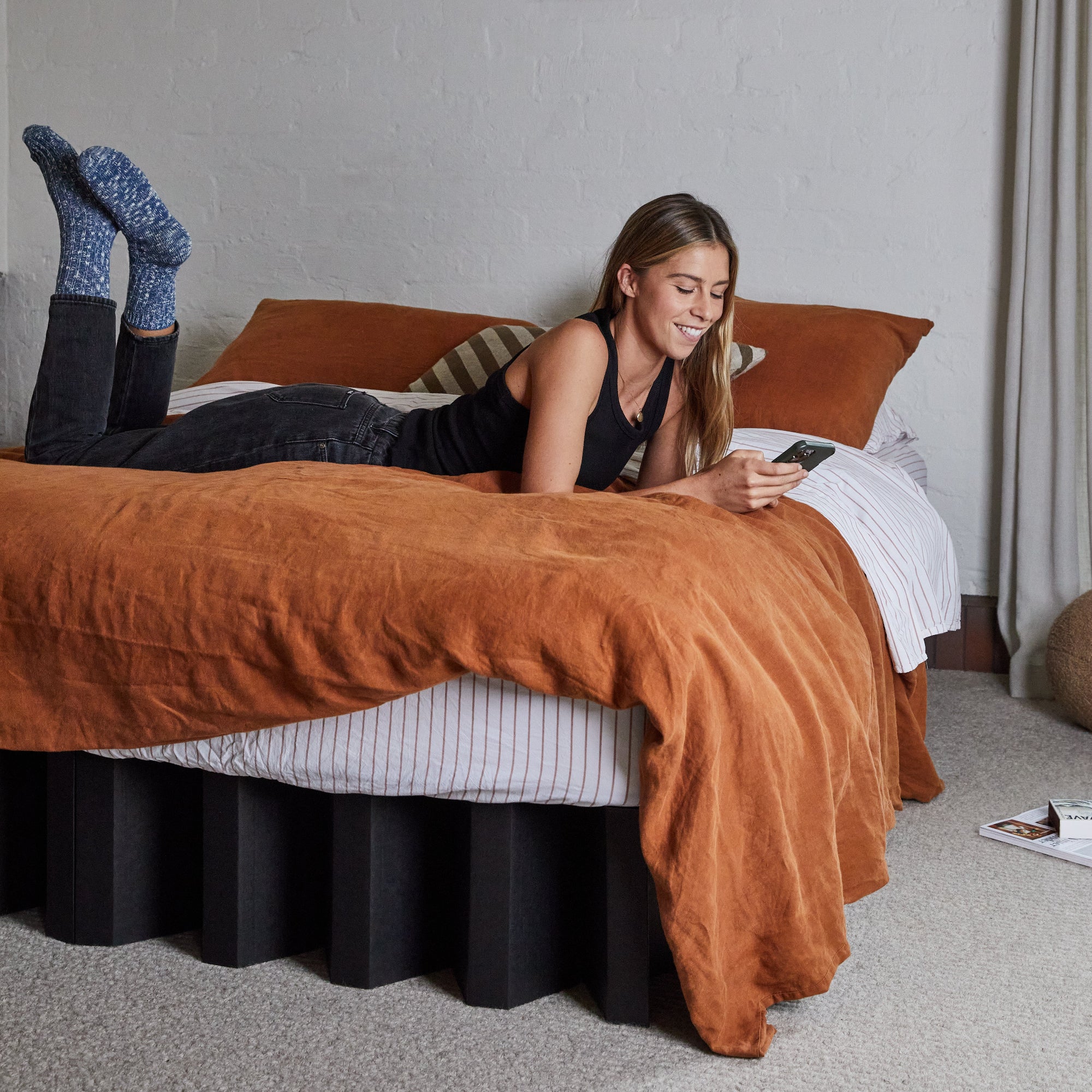 Yona Bed Original - Image 4